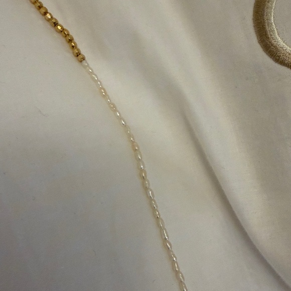 Chan Luu pearl gray crystal and Gold Beaded Bracelet - Picture 5 of 7